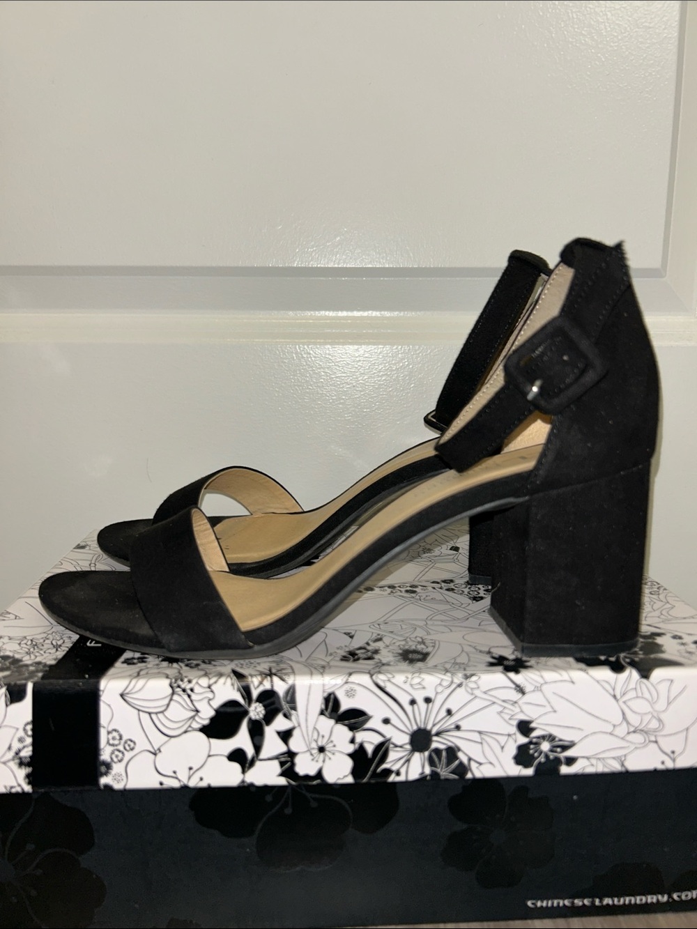 CL by Laundry Black Block Heel Ankle Strap Sandals - Picture 7 of 7